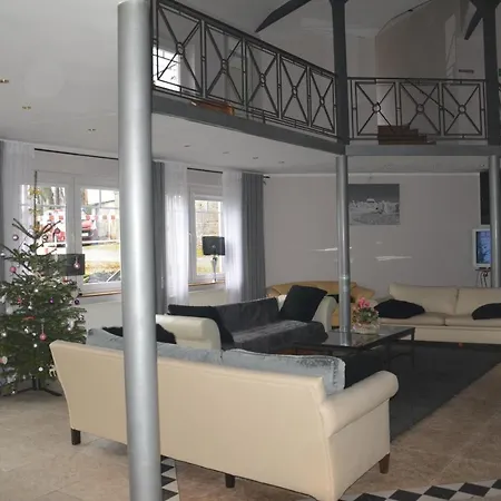 Pensjonat Orla Skała 3*