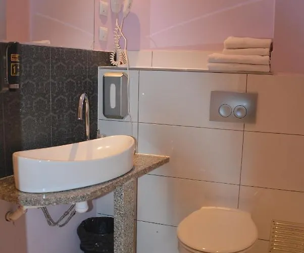 Guest house Orla Skala